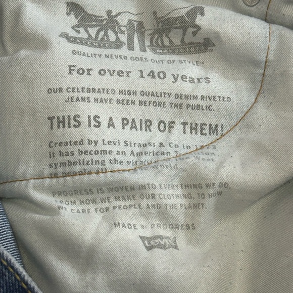 Levi’s 505 Straight Leg Medium Wash Denim Jeans Men’s 40x30 (40x29) - Picture 6 of 10